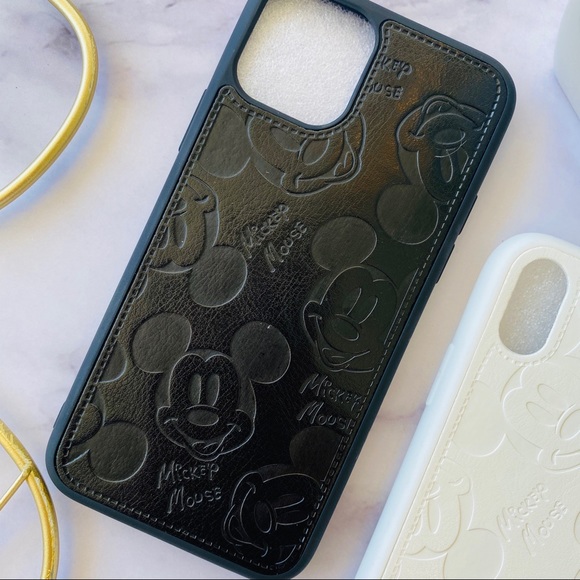 Disney Mickey Silicone iPhone Case Many Sizes - Picture 4 of 7